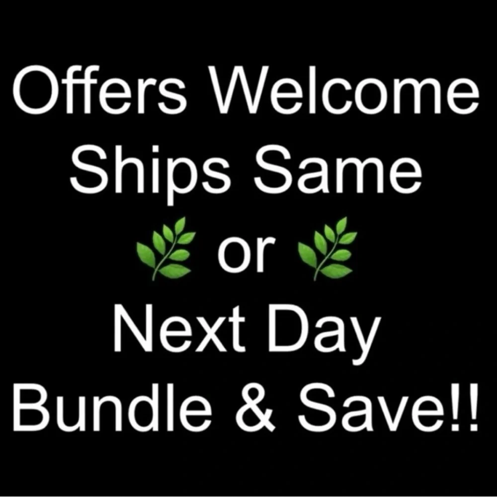 NWT WHITE HOUSE BLACK MARKET Long Bell Sleeve Off Shoulder Blouse Size Small - Picture 5 of 5